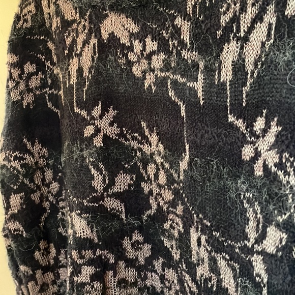 Free people cropped wide fit sweater - Picture 5 of 5